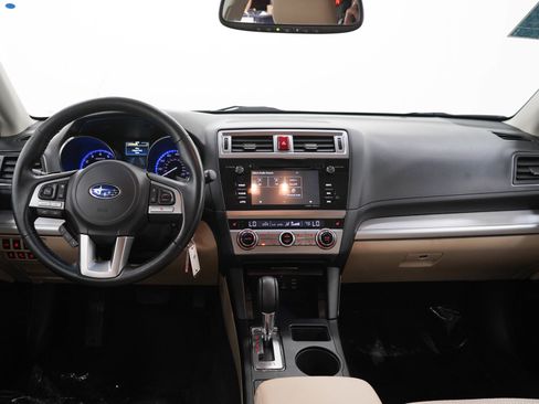 Used 2015 Subaru Outback 2.5i Premium AWD/4WD image 16