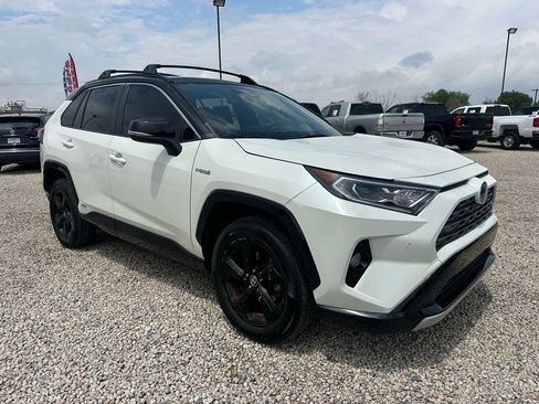 Used 2020 Toyota RAV4 XSE AWD/4WD image 1