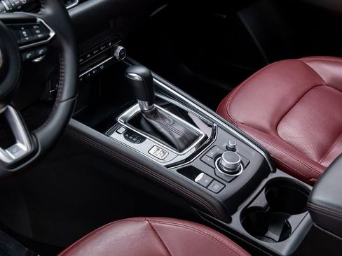 Used 2024 MAZDA CX-5 Carbon Edition image 11