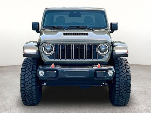 Used 2026 Jeep Gladiator Mojave AWD/4WD image 4