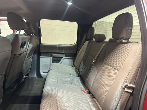 Used 2015 Ford F150 XLT w/ Equipment Group 301A Mid AWD/4WD image 27