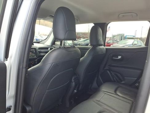 Used 2021 Jeep Renegade Limited w/ Trailer Tow Group image 9