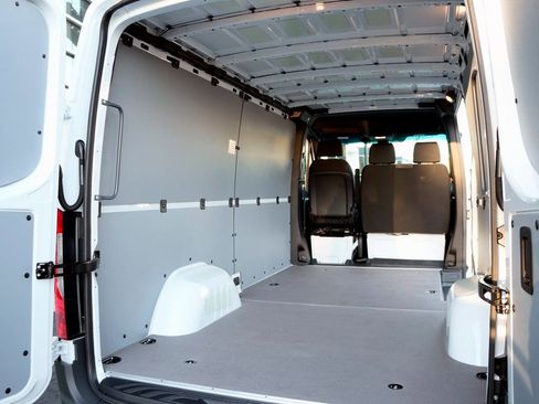 New 2026 Mercedes-Benz Sprinter 2500 image 6