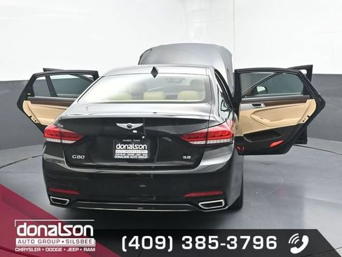 Used 2019 Genesis G80 3.8 RWD image 24