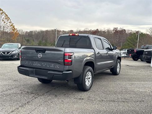 New 2026 Nissan Frontier S image 4