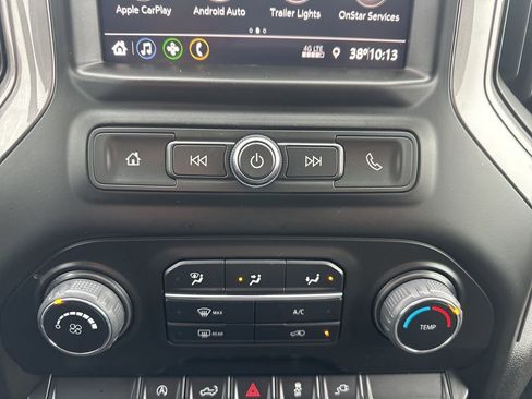 Used 2022 Chevrolet Silverado 1500 Custom image 4