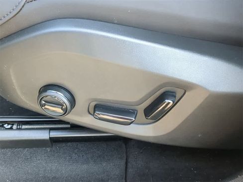 Used 2026 Volvo XC60 B5 Plus w/ Protection Package Premier image 16