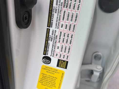 Used 2023 Toyota RAV4 XLE AWD/4WD image 54