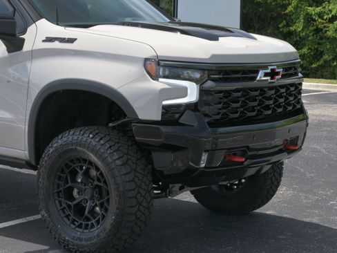 Used 2026 Chevrolet Silverado 1500 ZR2 AWD/4WD image 34
