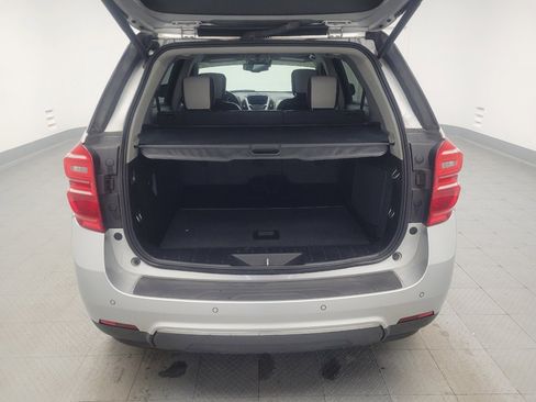 Used 2017 Chevrolet Equinox Premier w/ Enhanced Convenience Package image 29