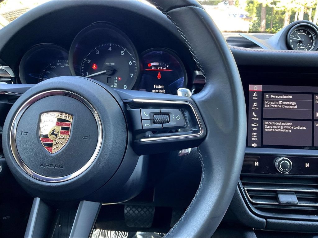 Used 2023 Porsche Macan AWD/4WD image 11