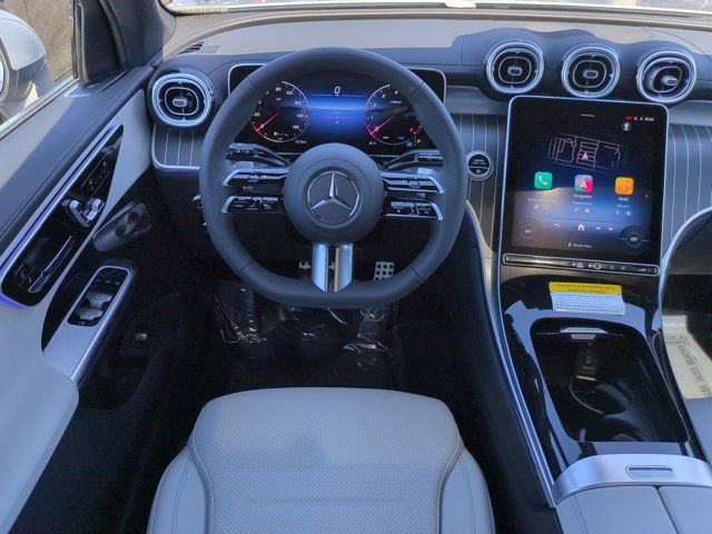 Used 2026 Mercedes-Benz GLC 300 image 16