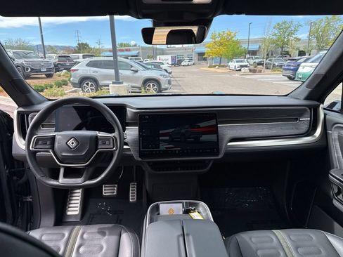 Used 2024 Rivian R1S Adventure AWD/4WD image 12