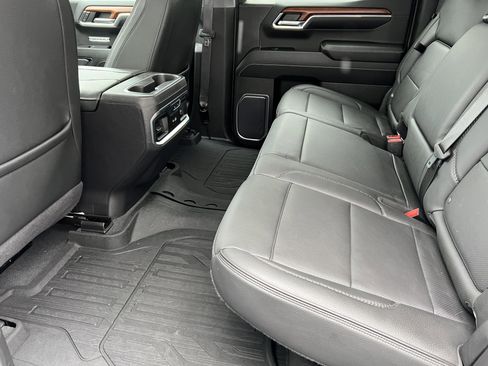 Used 2023 GMC Sierra 1500 Denali w/ Denali Reserve Package image 18