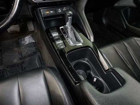 Certified 2023 Acura Integra Base image 20