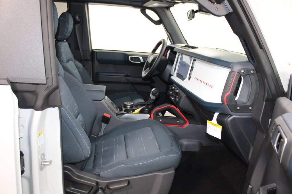 New 2026 Ford Bronco Heritage Edition AWD/4WD image 28