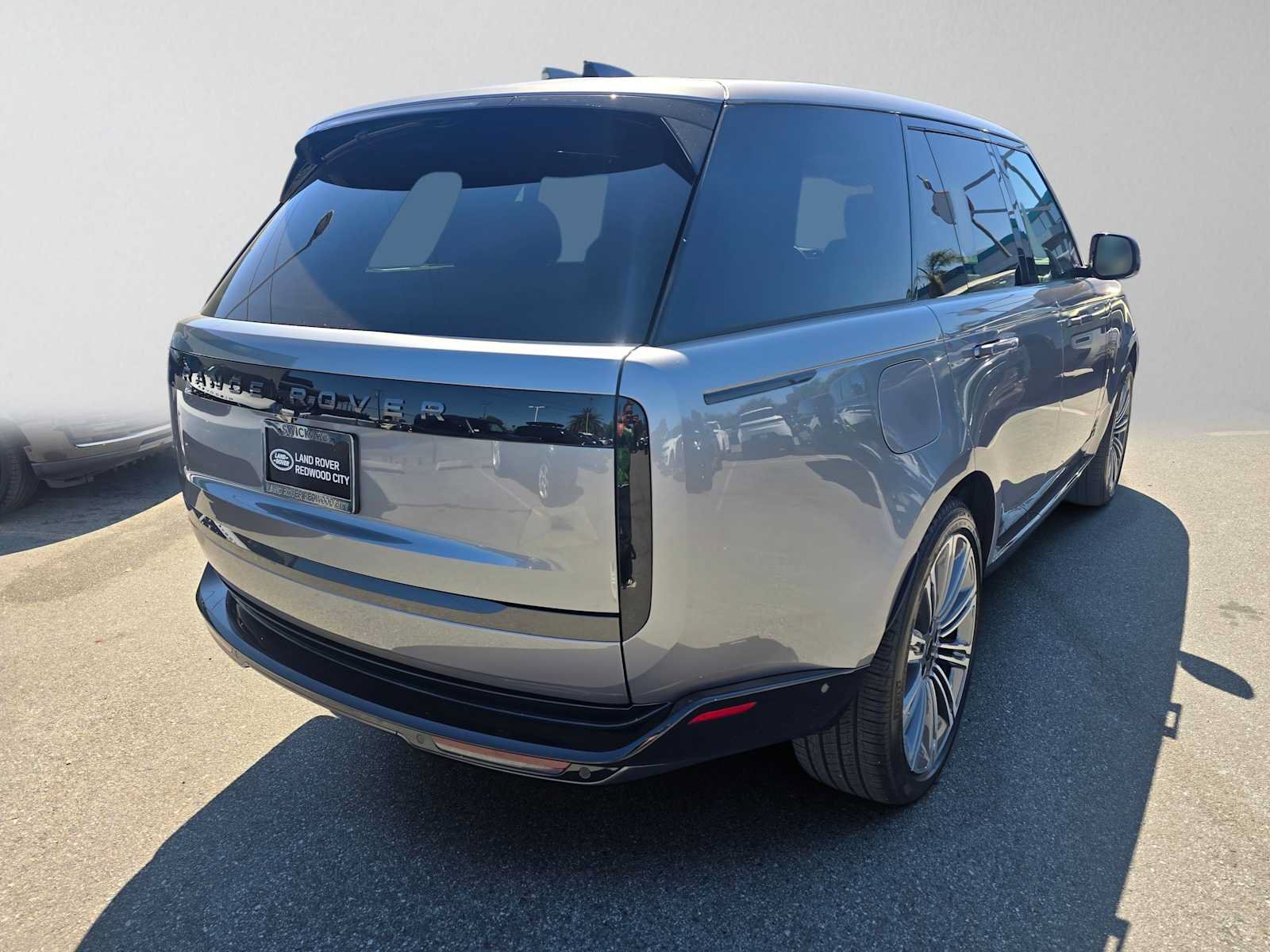 New 2026 Land Rover Range Rover SE AWD/4WD image 5