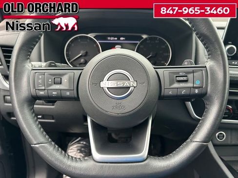 Used 2023 Nissan Rogue SV w/ SV Premium B Package image 22