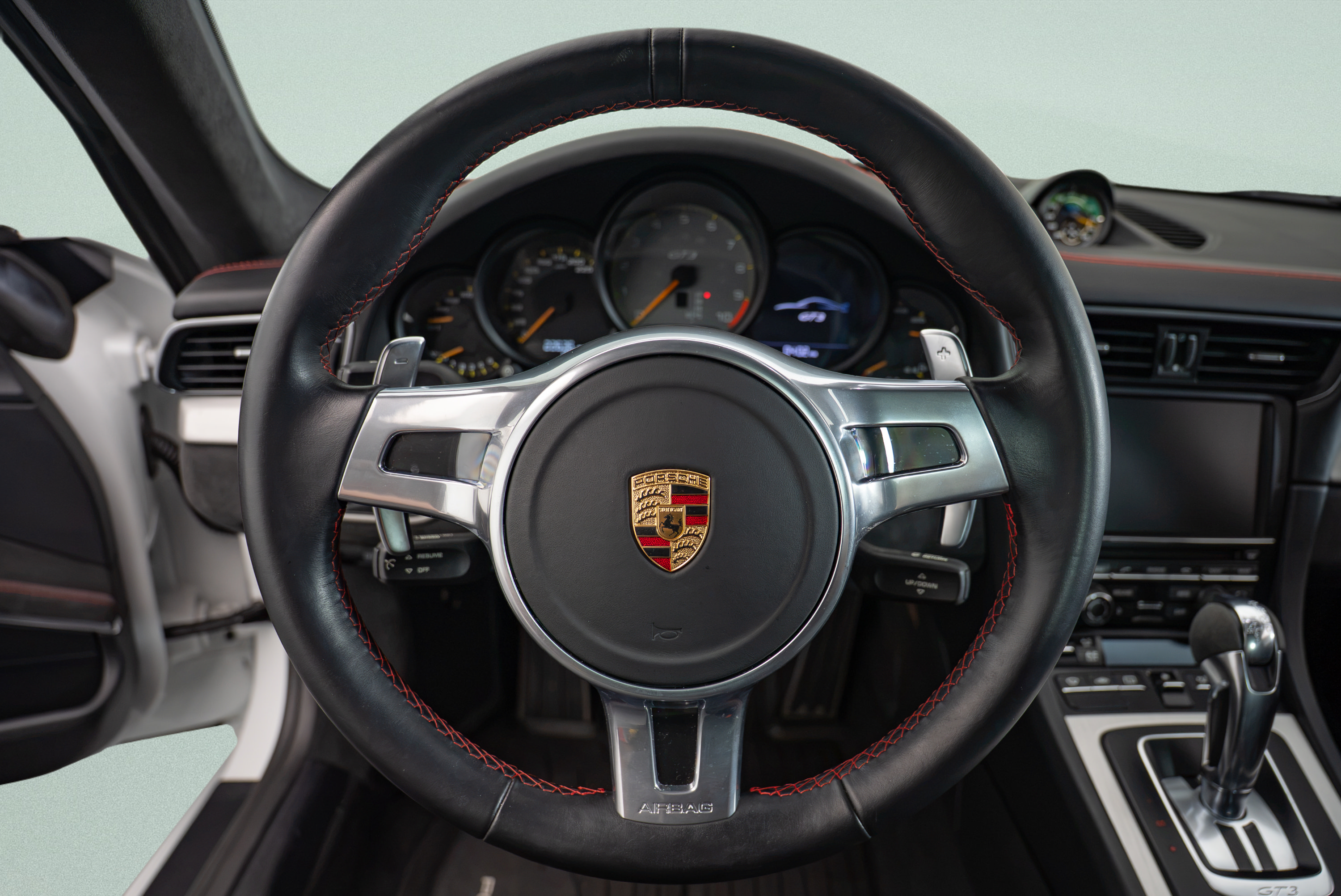 Used 2014 Porsche 911 GT3 RWD image 12
