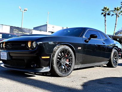 Used 2016 Dodge Challenger SRT