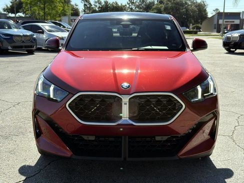 Used 2025 BMW X2 xDrive28i AWD/4WD image 8