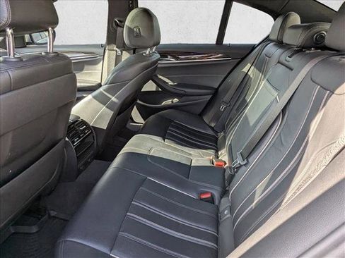 Used 2019 BMW 530i w/ Convenience Package image 19