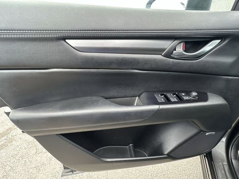 Used 2019 MAZDA CX-5 Touring image 32