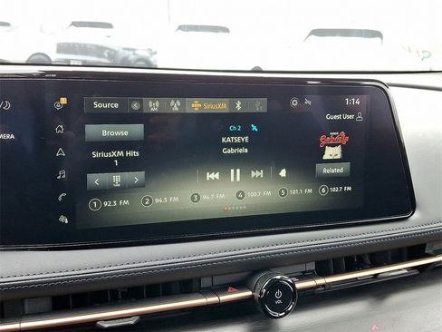 Used 2023 Nissan Ariya FWD image 17