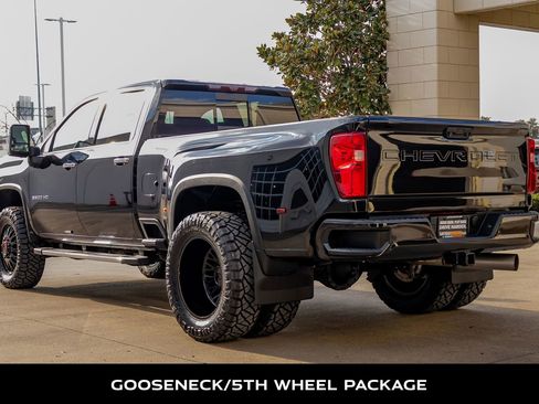 Used 2021 Chevrolet Silverado 3500 High Country image 7