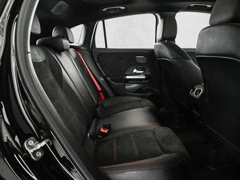 New 2026 Mercedes-Benz GLA 35 AMG 4MATIC image 22