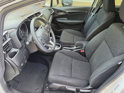 Used 2016 Honda Fit EX image 33