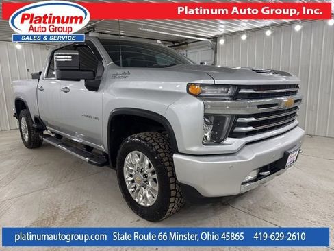 Used 2022 Chevrolet Silverado 2500 High Country w/ Technology Package image 6