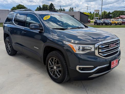 Certified 2019 GMC Acadia SLT AWD/4WD image 6