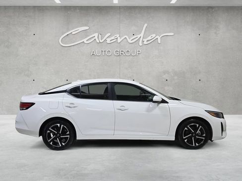 Used 2024 Nissan Sentra SV image 17