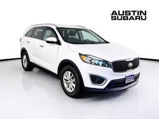 Used 2017 Kia Sorento LX w/ LX Convenience Package video 1