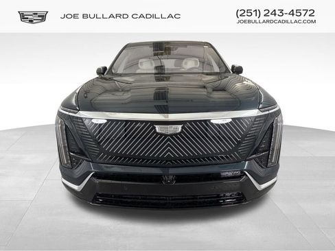 New 2026 Cadillac Vistiq Luxury w/ LPO, Floor Liner Package image 13
