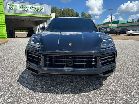 Used 2024 Porsche Cayenne Coupe AWD/4WD image 8