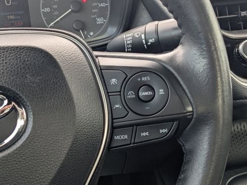 Used 2023 Toyota Corolla SE image 23