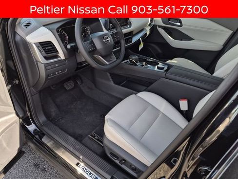 New 2026 Nissan Rogue SV image 9