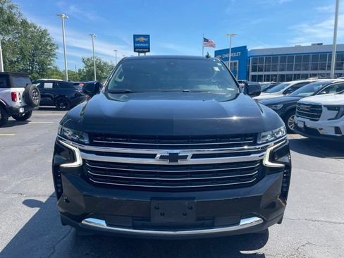 Used 2021 Chevrolet Suburban LT AWD/4WD image 5