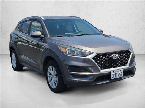 Used 2020 Hyundai Tucson Value w/ Cargo Package FWD image 3