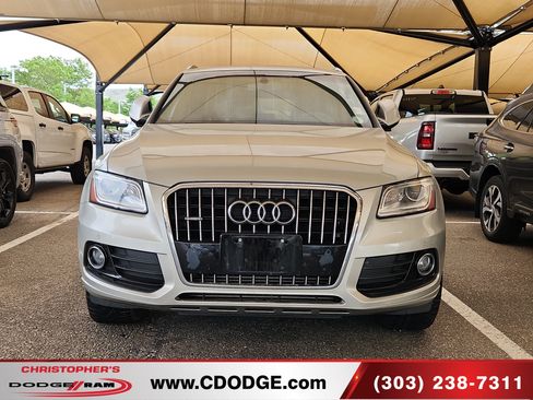 Used 2015 Audi Q5 2.0T Premium Plus w/ Technology Package AWD/4WD image 2