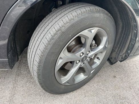 Used 2024 Ford Escape ST-Line w/ Tech Pack #1 image 17