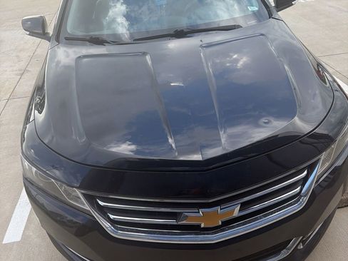 Used 2020 Chevrolet Impala LT FWD image 1