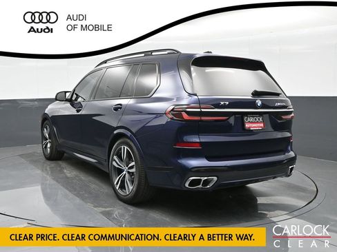 Used 2023 BMW X7 M60i image 9