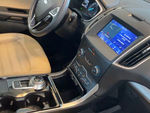 Used 2019 Ford Edge SEL w/ Equipment Group 201A FWD image 56