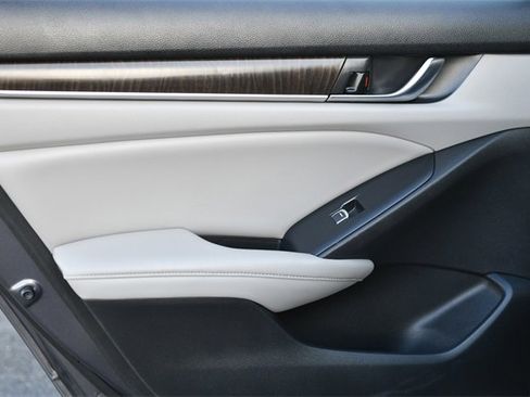 Used 2019 Honda Accord EX-L image 23