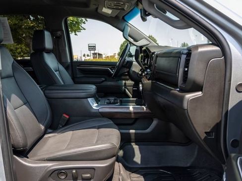 Used 2024 GMC Sierra 2500 SLT w/ SLT Convenience Package AWD/4WD image 7