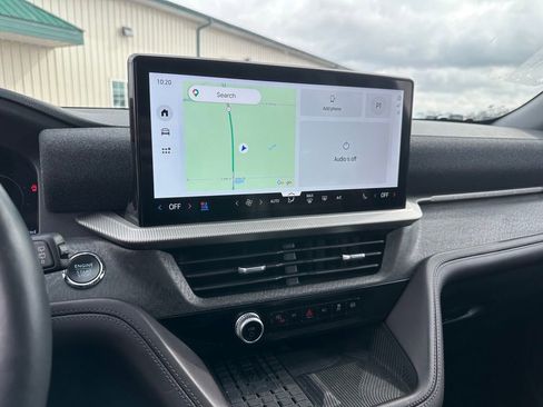 Used 2025 Ford Explorer Platinum w/ LUX Leather Package AWD/4WD image 16