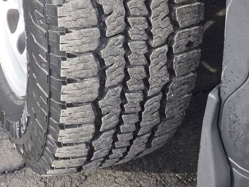 Used 2019 GMC Sierra 1500 4x4 Double Cab w/ Fleet Convenience Package image 10